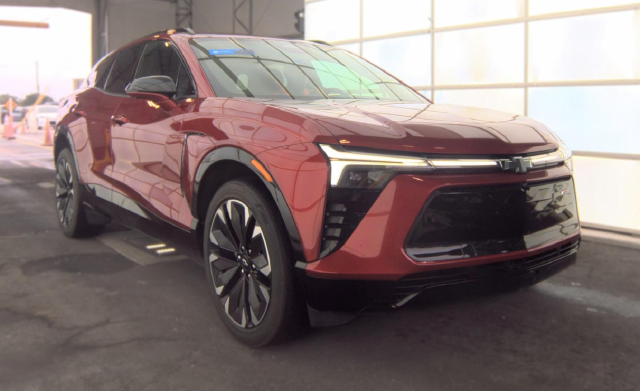 2024 Chevrolet Blazer EV RS — photo 2 of 8