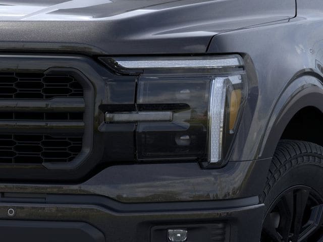 2026 Ford F-150 Lariat — photo 18 of 51