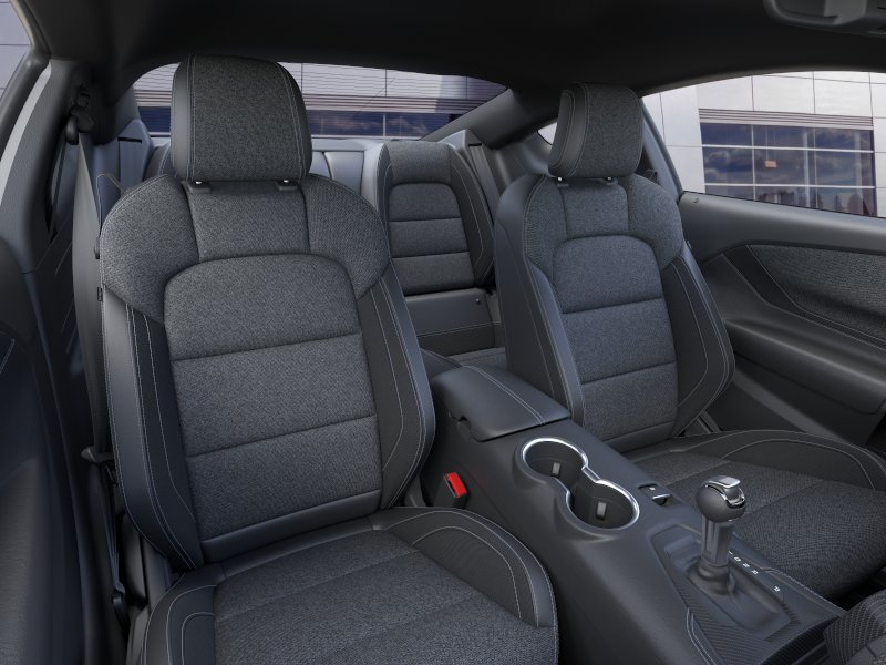 2026 Ford Mustang Ecoboost — photo 33 of 52