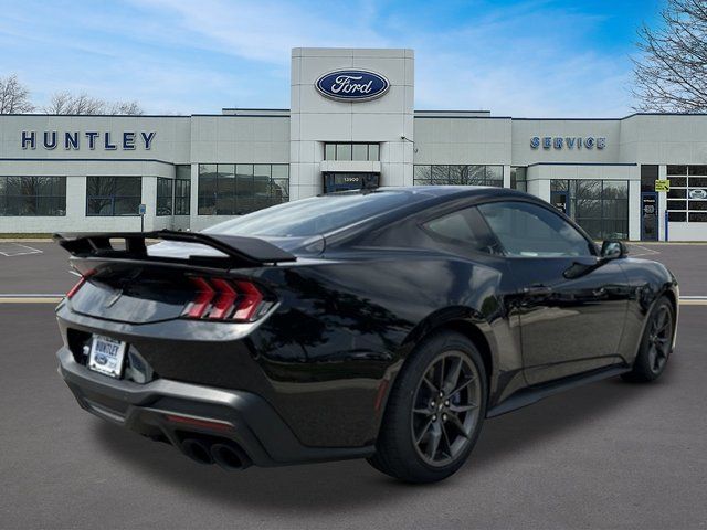 2024 Ford Mustang Dark Horse — photo 5 of 27