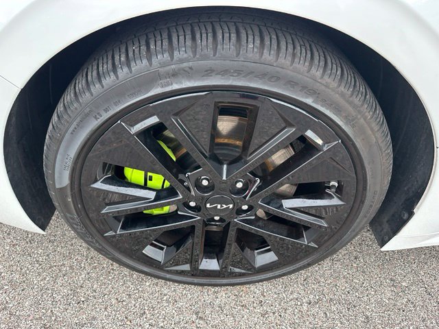 2025 Kia K5 GT — photo 8 of 41