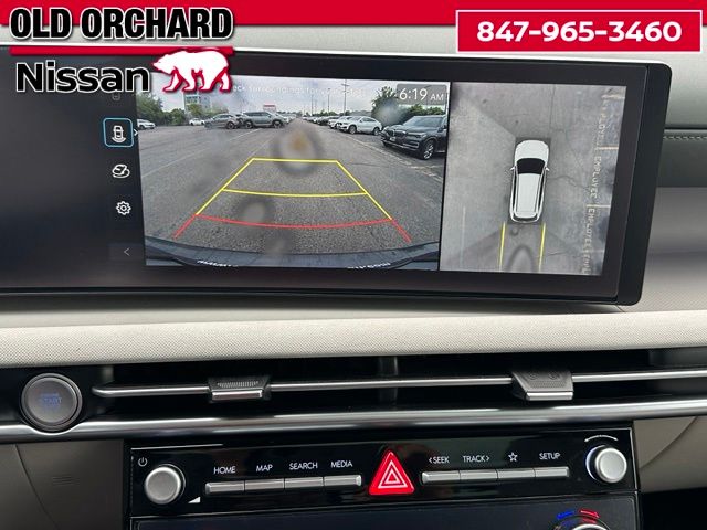 2025 Hyundai Tucson Hybrid Limited — photo 16 of 22