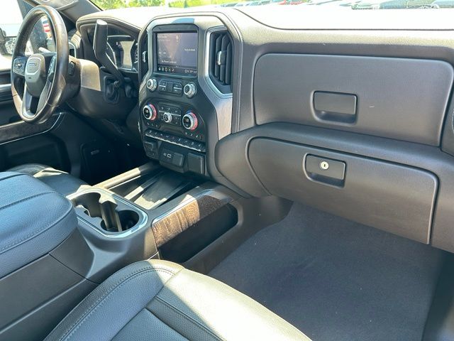2023 GMC Sierra 3500HD Denali — photo 11 of 33