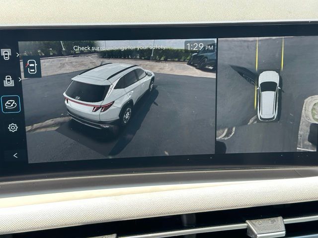 2025 Hyundai Tucson Hybrid Limited — photo 34 of 39