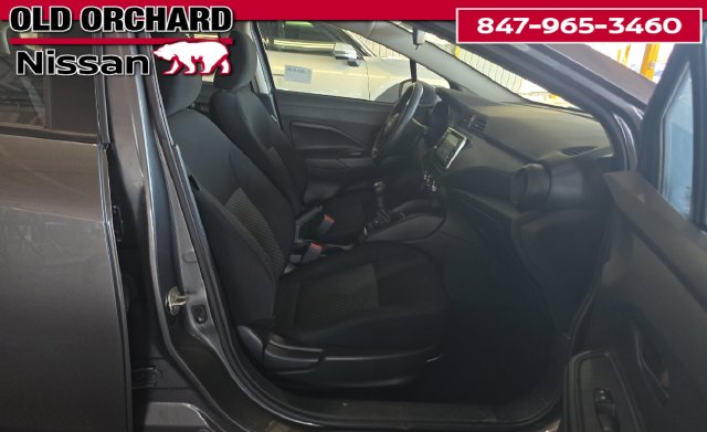 2024 Nissan Versa 1.6 S — photo 7 of 9