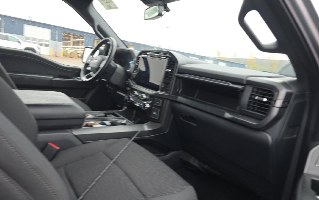 2024 Ford F-150 XLT — photo 6 of 6