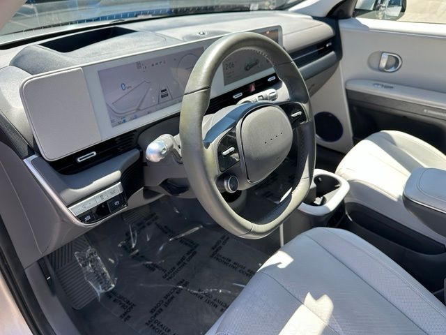 2024 Hyundai IONIQ 5 Limited — photo 24 of 39