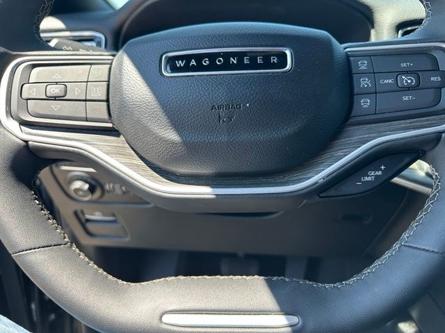 2024 Jeep Wagoneer Series II — photo 26 of 35
