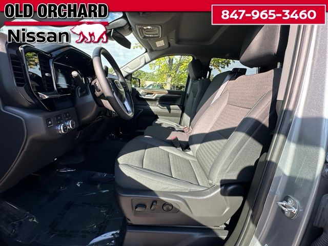2024 GMC Sierra 1500 Elevation — photo 14 of 22