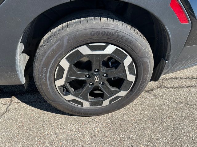 2025 Hyundai Santa Fe SEL — photo 8 of 28