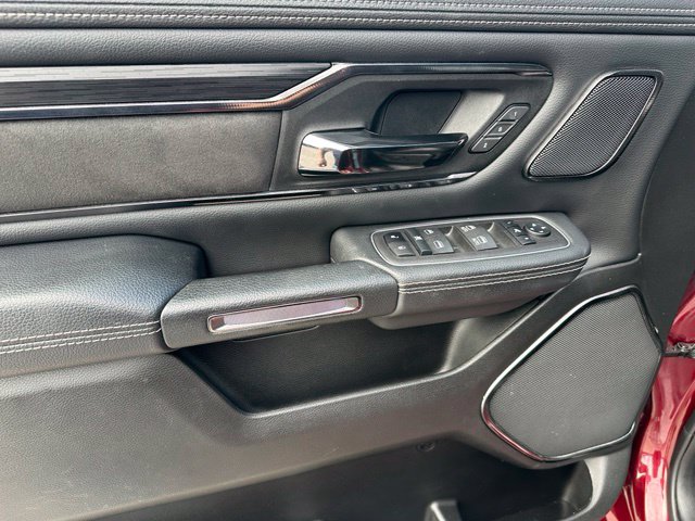2023 Ram 1500 Laramie — photo 18 of 33
