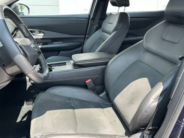 2023 Nissan Ariya Engage e-4orce — photo 13 of 22