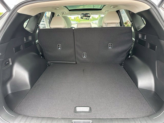 2024 Hyundai Tucson Hybrid Limited — photo 13 of 39
