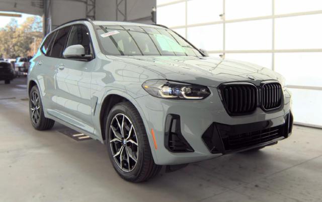 2024 BMW X3 xDrive30i — photo 2 of 10