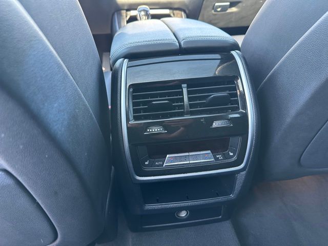 2023 BMW X5 xDrive40i — photo 18 of 30