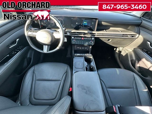 2025 Hyundai Tucson Limited — photo 17 of 22