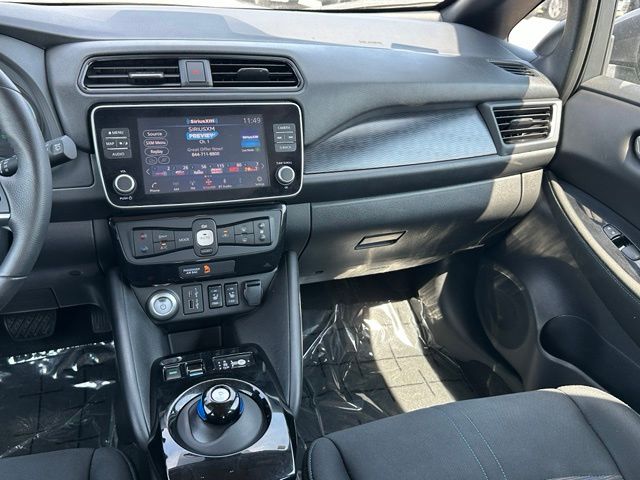 2025 Nissan Leaf SV Plus — photo 15 of 29
