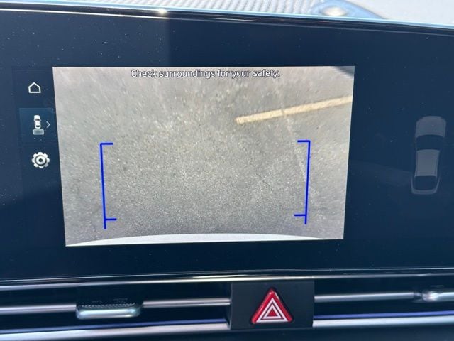 2023 Hyundai Elantra Hybrid Limited — photo 23 of 25