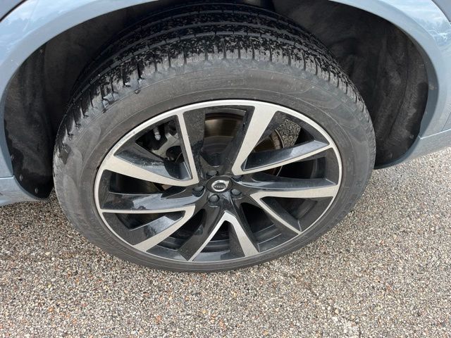2023 Volvo XC90 B6 Plus 6-Seater — photo 8 of 28
