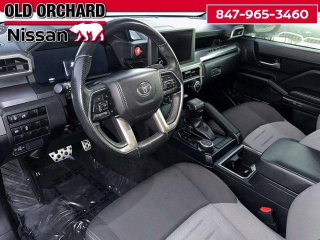 2025 Toyota Tacoma TRD Sport — photo 15 of 22