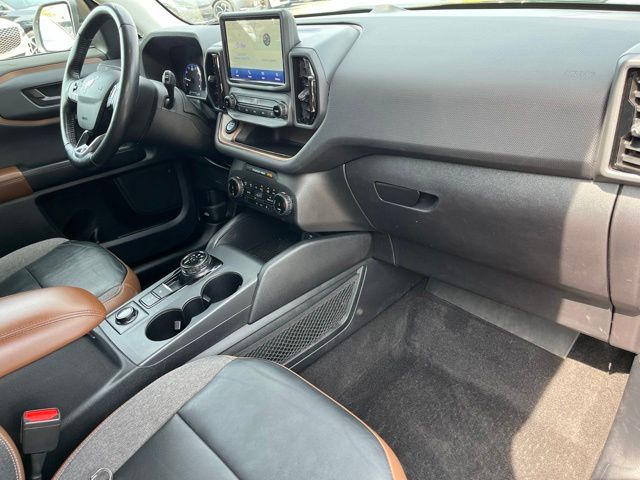 2023 Ford Bronco Sport Outer Banks — photo 10 of 25