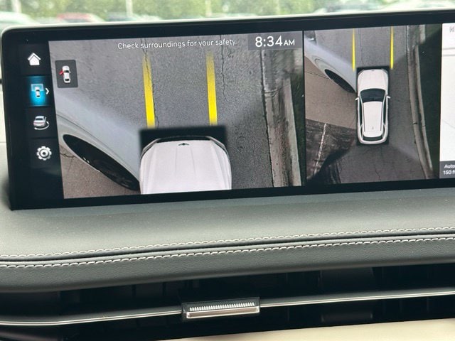 2025 Genesis GV70 3.5T Sport — photo 36 of 41