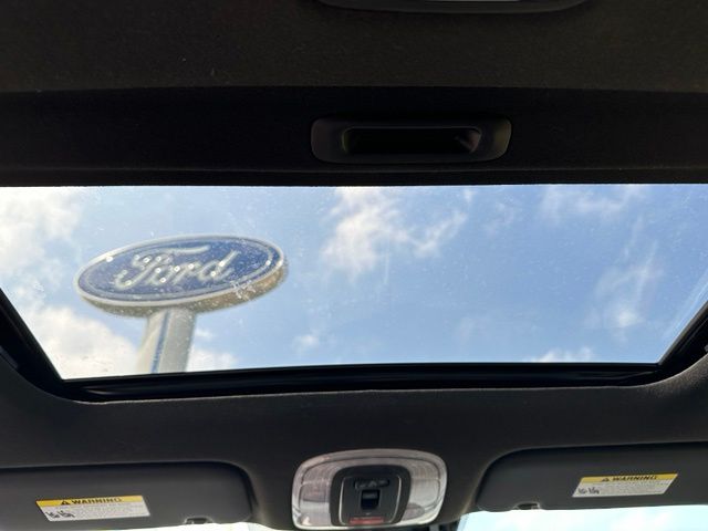 2024 Hyundai Elantra N Line — photo 12 of 32