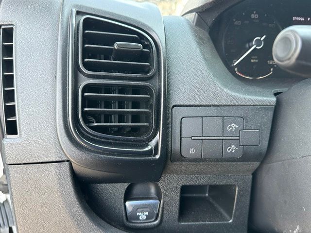 2023 Ram Promaster 3500 High Roof — photo 14 of 18