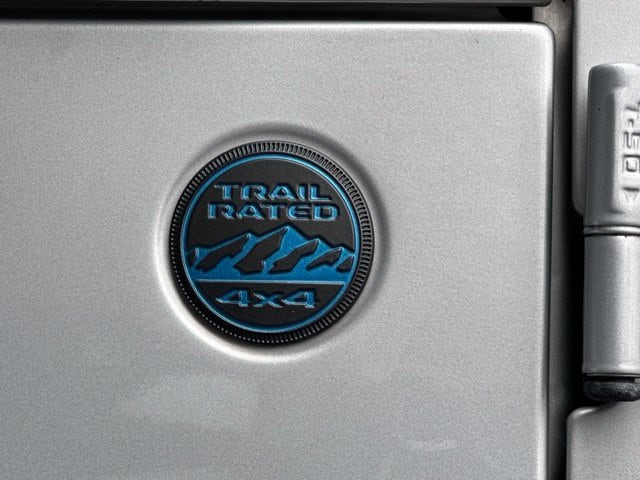2023 Jeep Wrangler Sahara 4xe — photo 8 of 19