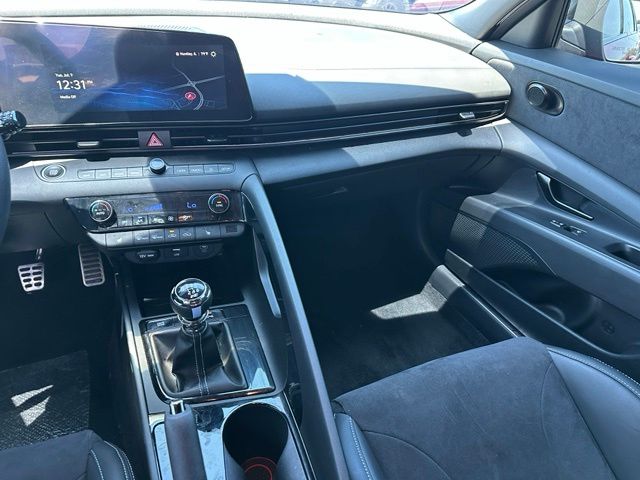 2024 Hyundai Elantra N Base — photo 14 of 29