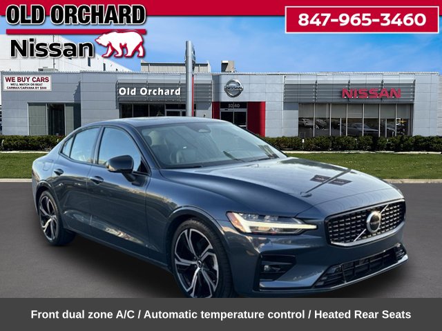 2024 Volvo S60 B5 Core Dark Theme — photo 5 of 24