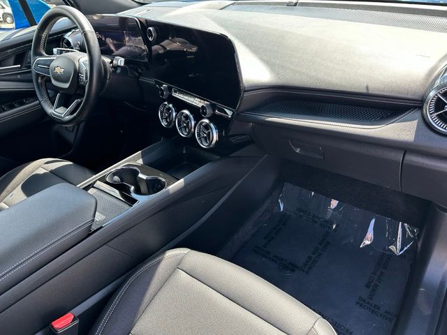 2024 Chevrolet Blazer EV LT — photo 11 of 28