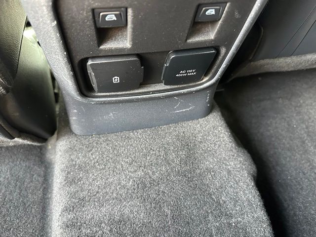 2023 Ford Bronco Outer Banks — photo 13 of 25