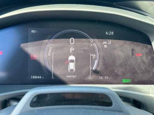 2023 LEXUS RZ 450e Luxury — photo 32 of 32
