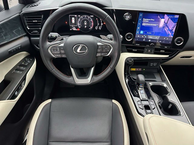 2024 LEXUS NX 350 Premium — photo 15 of 30