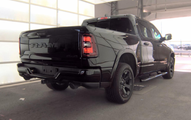 2025 Ram 1500 Big Horn/Lone Star — photo 4 of 10