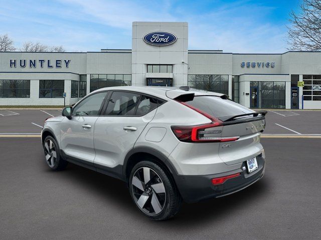 2023 Volvo C40 Recharge Pure Electric Ultimate — photo 6 of 34