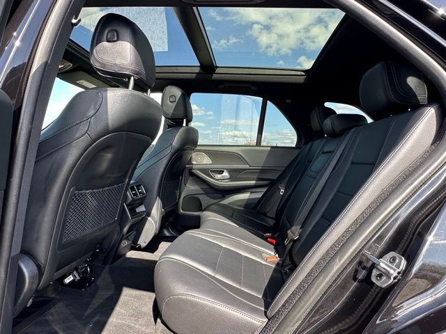 2025 Mercedes-Benz GLE GLE 350 — photo 16 of 33