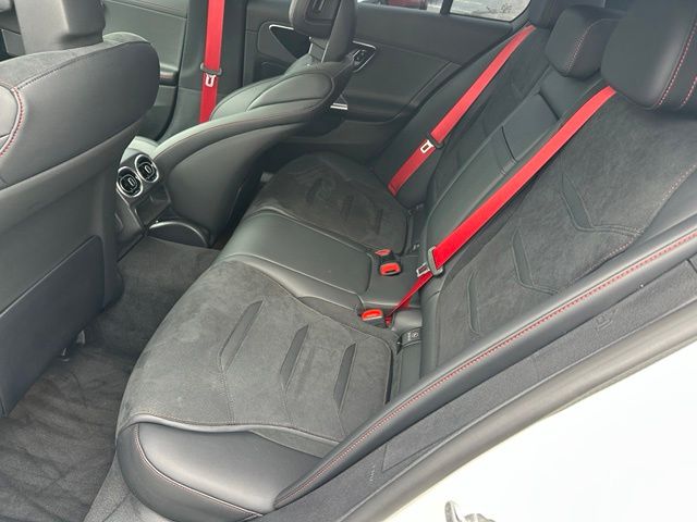 2023 Mercedes-Benz C-Class C 43 AMG® — photo 14 of 30