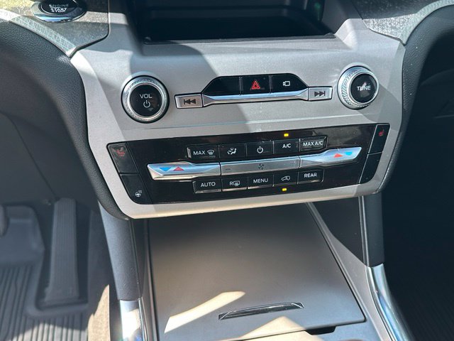 2022 Ford Explorer Timberline — photo 24 of 32