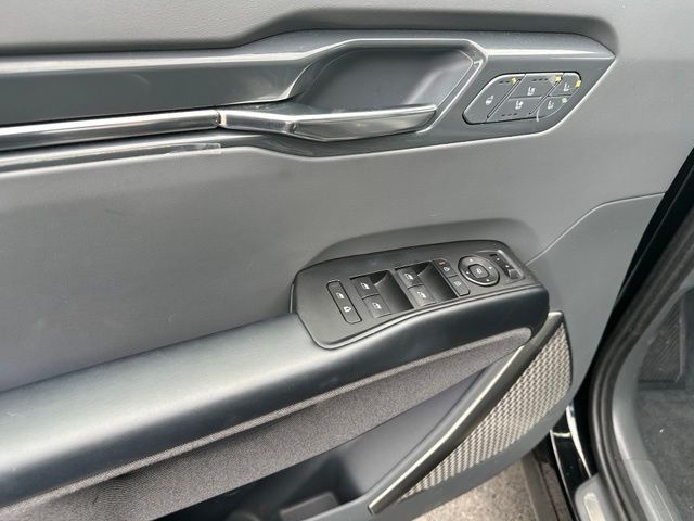 2024 Kia EV9 Land — photo 25 of 38