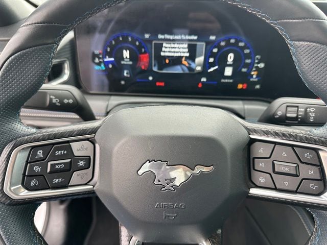 2025 Ford Mustang GT Premium — photo 24 of 26