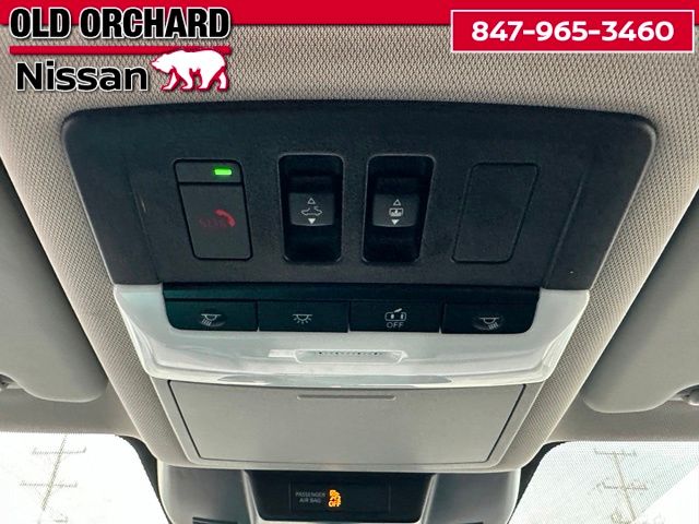 2023 Nissan Rogue SL — photo 20 of 22