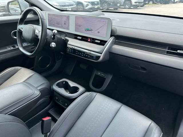 2024 Hyundai IONIQ 5 Limited — photo 9 of 35