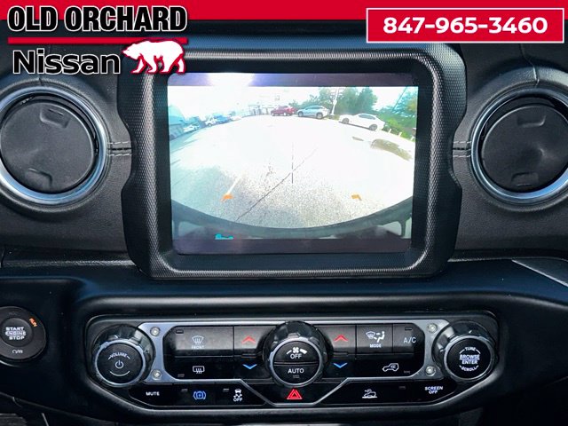 2023 Jeep Wrangler Sahara 4xe — photo 18 of 23
