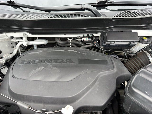 2021 Honda Ridgeline Sport — photo 8 of 27