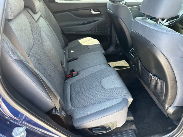 2023 Hyundai Santa Fe SEL — photo 10 of 28
