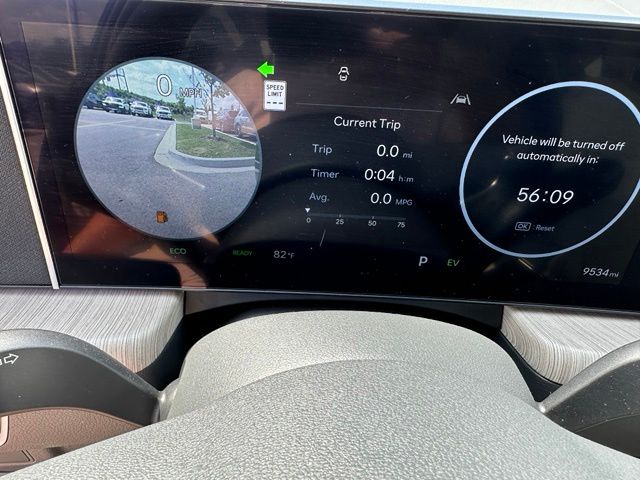 2025 Hyundai Sonata Hybrid Limited — photo 38 of 40