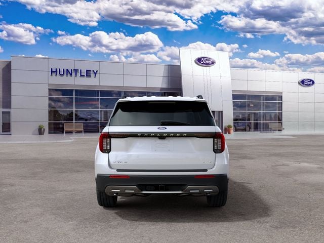 2027 Ford Explorer Active — photo 8 of 54