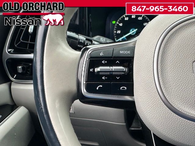 2022 Kia Sorento Plug-In Hybrid SX Prestige — photo 19 of 22